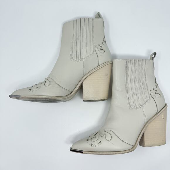 Steve Madden White Western Booties - Picture 10 of 12